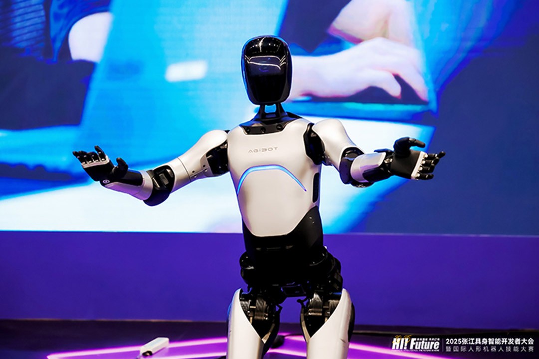 bb贝博艾弗森-碧水源婴儿净水机B2000上市发布全面升级婴儿健康饮水